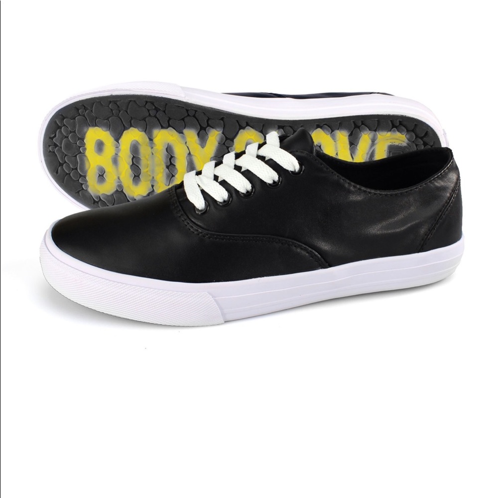 FIJI LACE UP - BLACK
